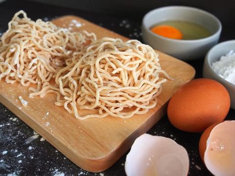 Resep Mie Goreng Pedas dan Telur Untuk Menu Jumat Berkah