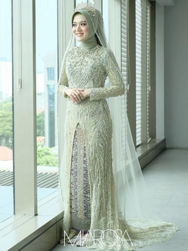 Top 7+ Inspirasi Gaun Pengantin Hijab Modern, Mewah dan Beda Dari yang Lain