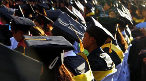 25% Ojol di Indonesia Bergelar Sarjana, Berapa Upahnya?
