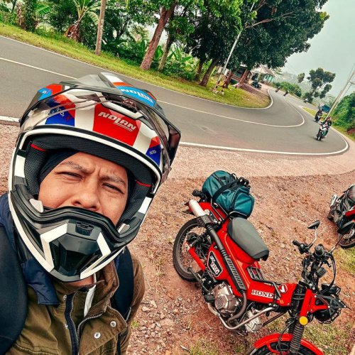 Ini Motor yang Dipakai Ariel Noah buat Harian
