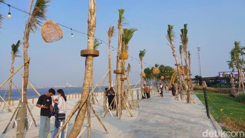 Daftar 16 Pantai Terdekat dari Jakarta untuk Liburan Keluarga