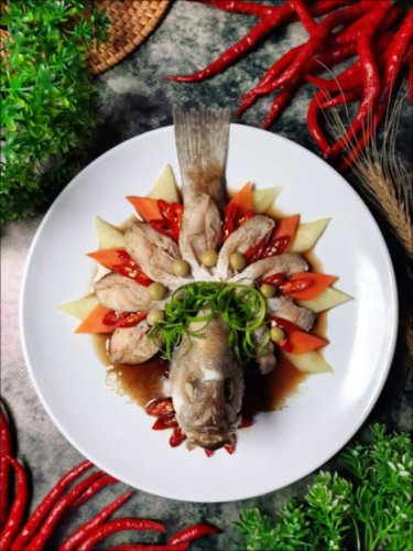 Resep Peacock Style Steamed Fish, Sajian Ikan Spesial