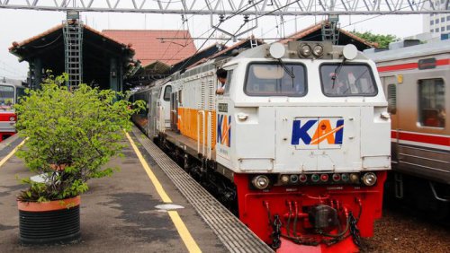 Rute ke Dieng dari Jakarta Naik Kereta Api Beserta Waktu Tempuhnya