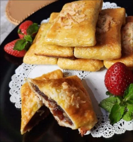 Resep Bolen Tawar Kurma Keju yang Manis Gurih