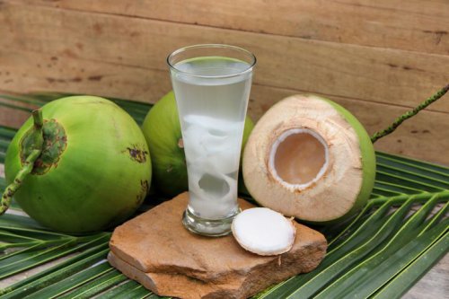 Terungkap! 4 Waktu Terbaik untuk Minum Air Kelapa