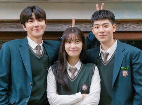 10 Rekomendasi Drakor Komedi Romantis 2024, Bikin Senyum dan Baper