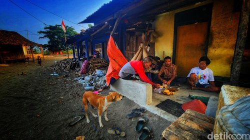 Kisah 'Kampung Dayak' di Sukabumi, Hidup Nomaden Ikuti Pasang Surut Air Laut