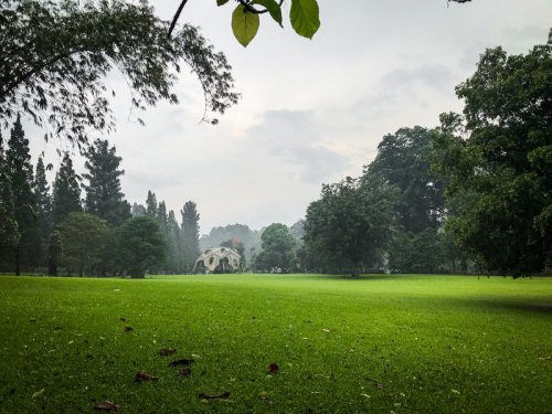 Top 5+ Tempat Wisata Adem yang Cocok Buat Lansia