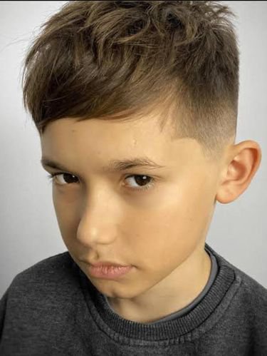 Top 8+ Inspirasi Model Rambut Anak Laki-laki yang Jadi Tren 2024