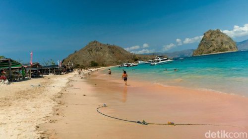 Top 10+ Pantai Terindah di Indonesia, Cocok buat Healing Saat Liburan