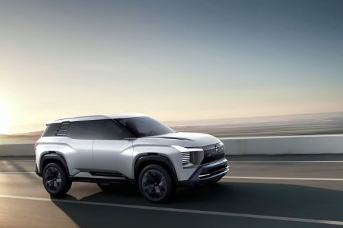 Mitsubishi Tebar Teaser Mobil Baru di Indonesia, DST?