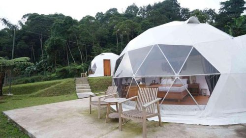 Top 10+ Rekomendasi Glamping Terbaik di Bogor, View Kebun Teh dan Persawahan