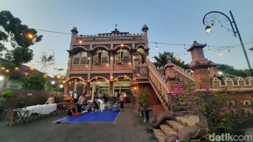 Keindahan Masjid Djauharotul Imamah, Saat Arsitektur Eropa Bertemu Jawa