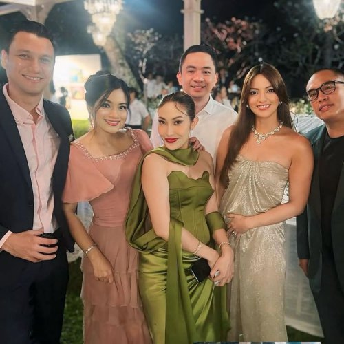 Most Pop: Nia Ramadhani Curi Atensi di Pernikahan Luna Maya, Glowing Maksimal