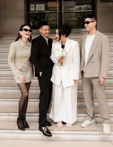 Gaya Couple Alyssa Daguise &amp; Al Ghazali di Pernikahan Kakak, Tampil Formal