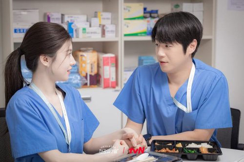 Resident Playbook 2 Dinantikan, Jung Jun Won Prediksi Nikahi Go Yoon Jung