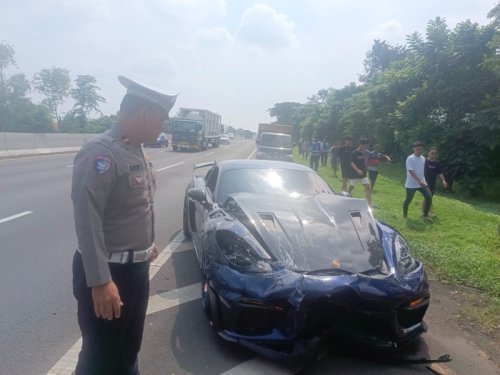 Wanita 21 Tahun Bawa Porsche Tabrak Rush: Nyetir Sportcar Nggak Asal Ngegas!