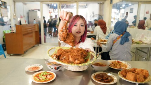 Jajanan Hidden Gem Jakarta Terkurasi di 'Kuliner Pilihan Lokal' ShopeeFood