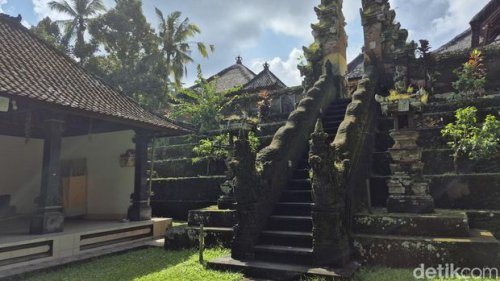 Ini Tempat untuk Melukat Tanpa Busana di Bali