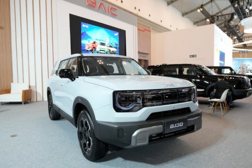 BAIC BJ30 Hybrid FWD Meluncur, Harga Rp 499 Juta!