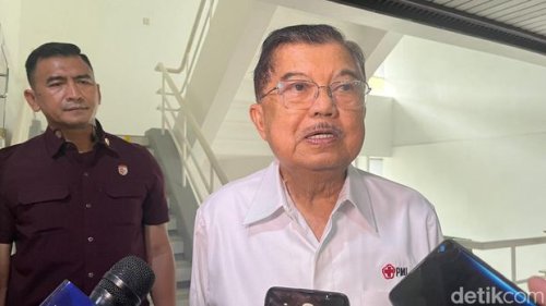 Nyari Kerja Susah, Sarjana Ramai-ramai Jadi Ojol