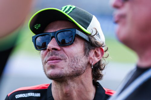 Pujian Valentino Rossi Buat Adik Marc Marquez
