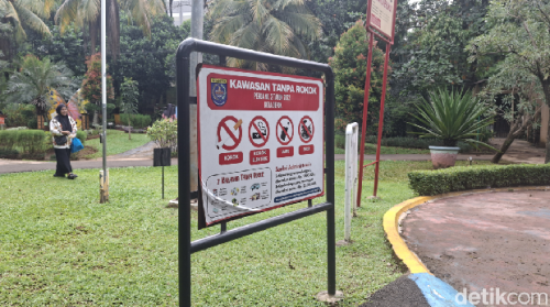 Seru Berakhir Pekan di Taman Jatijajar, tetapi Tolong Jangan Rusak Rumputnya!