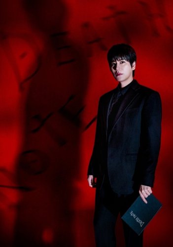 SUPER JUNIOR キュヒョン＆キム・ソンチョル、ミュージカル「デスノート」に出演決定！ビジュアルを公開