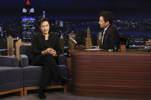 イ・ビョンホン、Netflix「イカゲーム3」PRのため米「ザ・トゥナイト・ショー」に出演！（動画あり）