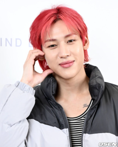 GOT7 ベンベン、意味深な投稿にファンから心配の声「家は地獄のように感じる」
