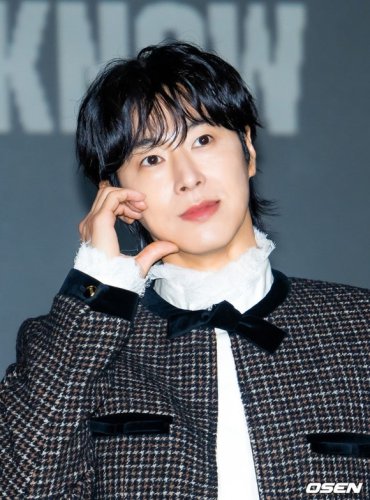【PHOTO】東方神起 ユンホ、1stフルアルバム「I-KNOW」発売記念の記者懇談会に出席