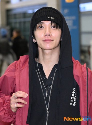【PHOTO】SEVENTEEN ジョシュア、海外スケジュールを終えて韓国に到着