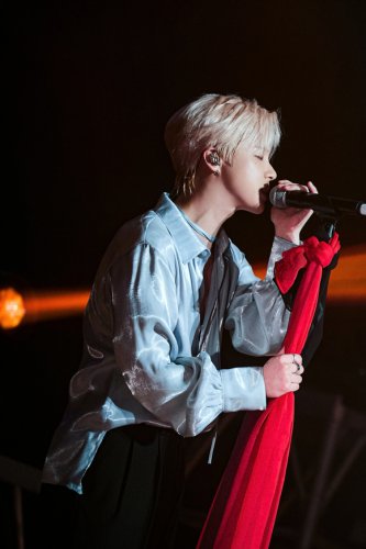 【REPORT】iKON ジナン、除隊後初の日本ソロツアーで涙&hellip;ジュネとのコラボステージ＆MCも大盛り上がり