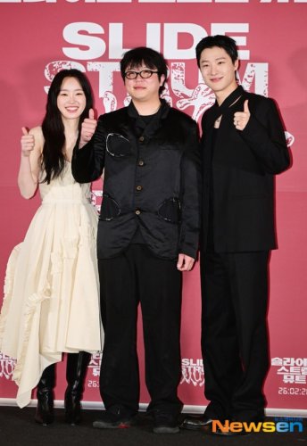 【PHOTO】チョ・スンヨン、スクリーンデビュー！チョン・ヘリンらと映画「SLIDE STRUM MUTE」記者懇談会に出席