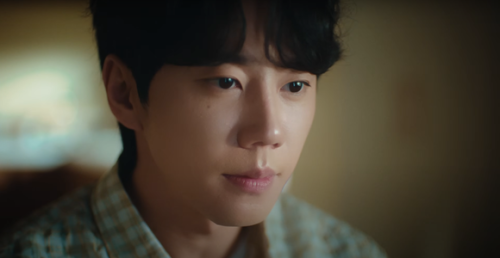 2AM スロン、新曲「Rainbow Light」MV公開&hellip;イ・ジュニョンの感性あふれる演技に注目