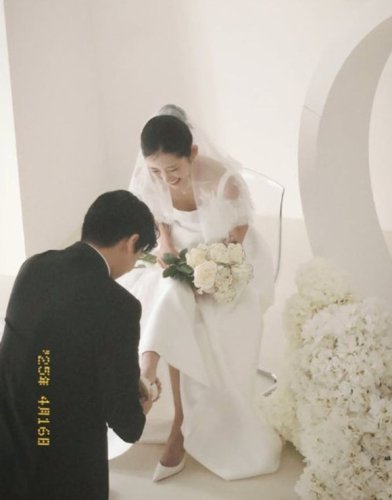 &ldquo;故チェ・ジンシルさんの娘&rdquo;チェ・ジュンヒ、結婚を発表&hellip;報道に困惑も「正直悲しい」