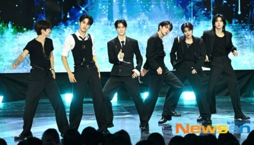 【PHOTO】LUN8からAxMxPまで、9/23放送の「THE SHOW」に出演
