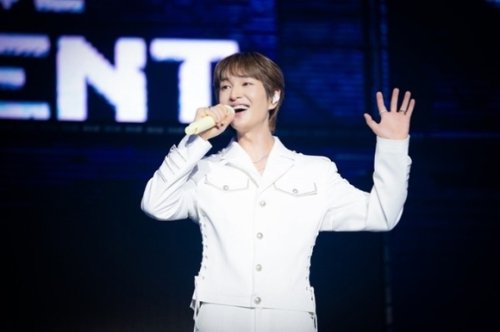 SHINee オンユ、初のソロワールドツアーがソウルからスタート！「一緒に幸せになろう」