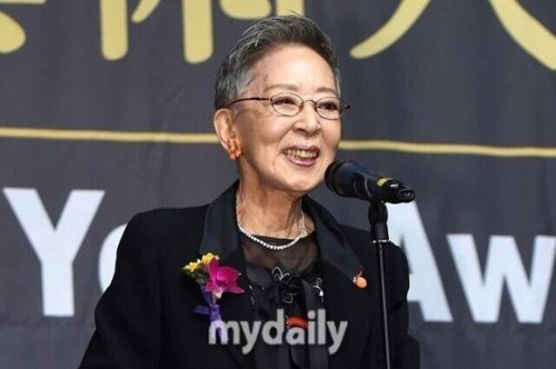 女優の故キム・ジミさん、金冠文化勲章を受章&hellip;イ・スンジェさんに続き韓国政府が追贈