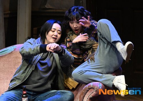 【PHOTO】ムン・グニョン＆キム・ダンイら、演劇「Orphans」プレスコールに出席