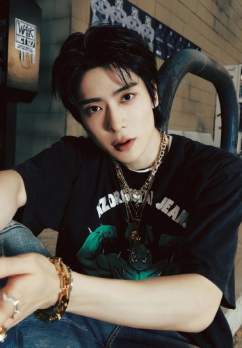 NCT ジェヒョン、本日（5/3）ついに除隊！ジョンウが駆けつけ祝福&hellip;笑顔で記念ショットも