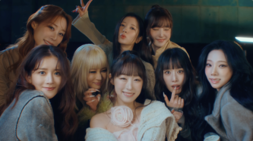 宇宙少女、デビュー10周年記念ファンソング「Bloom hour」MV公開&hellip;ファンへの想いを表現
