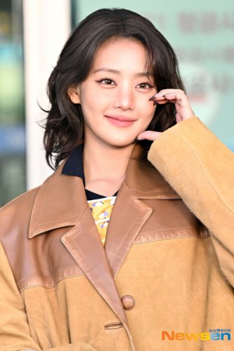 【PHOTO】i-dle ミンニ、海外スケジュールのため香港へ出国（動画あり）