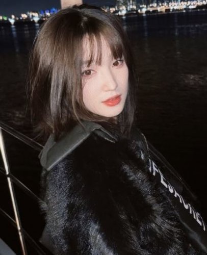 元LABOUM ユルヒ、心理的な負担も&hellip;SNSで心境を告白「ファンのDMに涙が止まらなくなった」