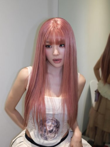 Red Velvet スルギ、可愛すぎるピンクヘアに変身！ファンからも絶賛の声