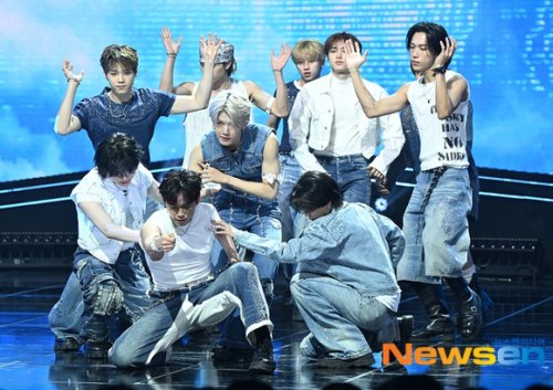 【PHOTO】INIからOR&beta;ITまで、4/29放送の「SHOW CHAMPION」に出演