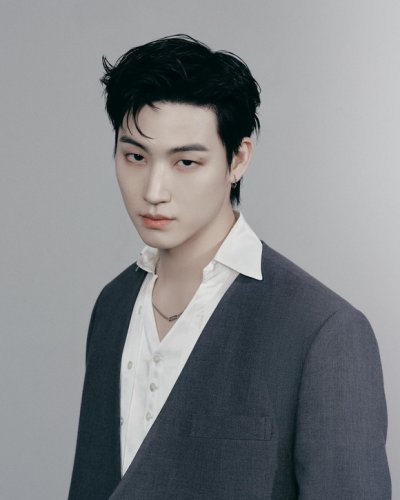 GOT7のJAY B、SNS写真から有名インフルエンサーとの熱愛説が浮上&hellip;お揃いのアイテムも？