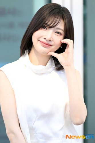 【PHOTO】Red Velvet ジョイ、ツアーのためマレーシアへ出国