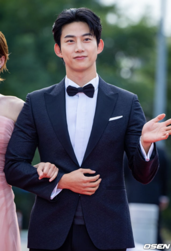 2PM テギョン、非公開の結婚式で盗撮の被害に？写真が拡散&hellip;ネットユーザーから批判の声