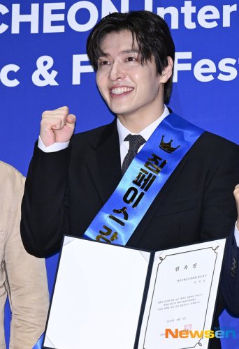 【PHOTO】カン・ハヌル「第21回堤川国際音楽映画祭」記者会見に出席